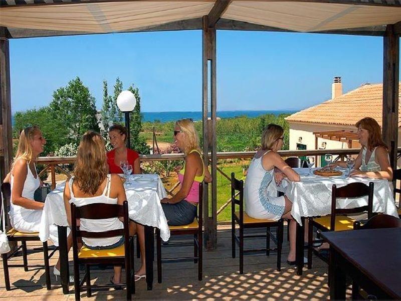 Adelais Hotel Tavronitis Eksteriør bilde