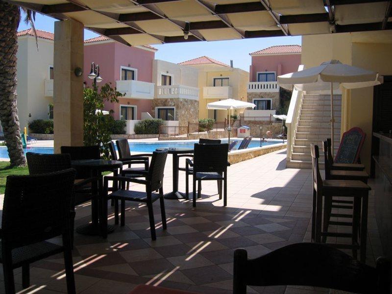 Adelais Hotel Tavronitis Eksteriør bilde